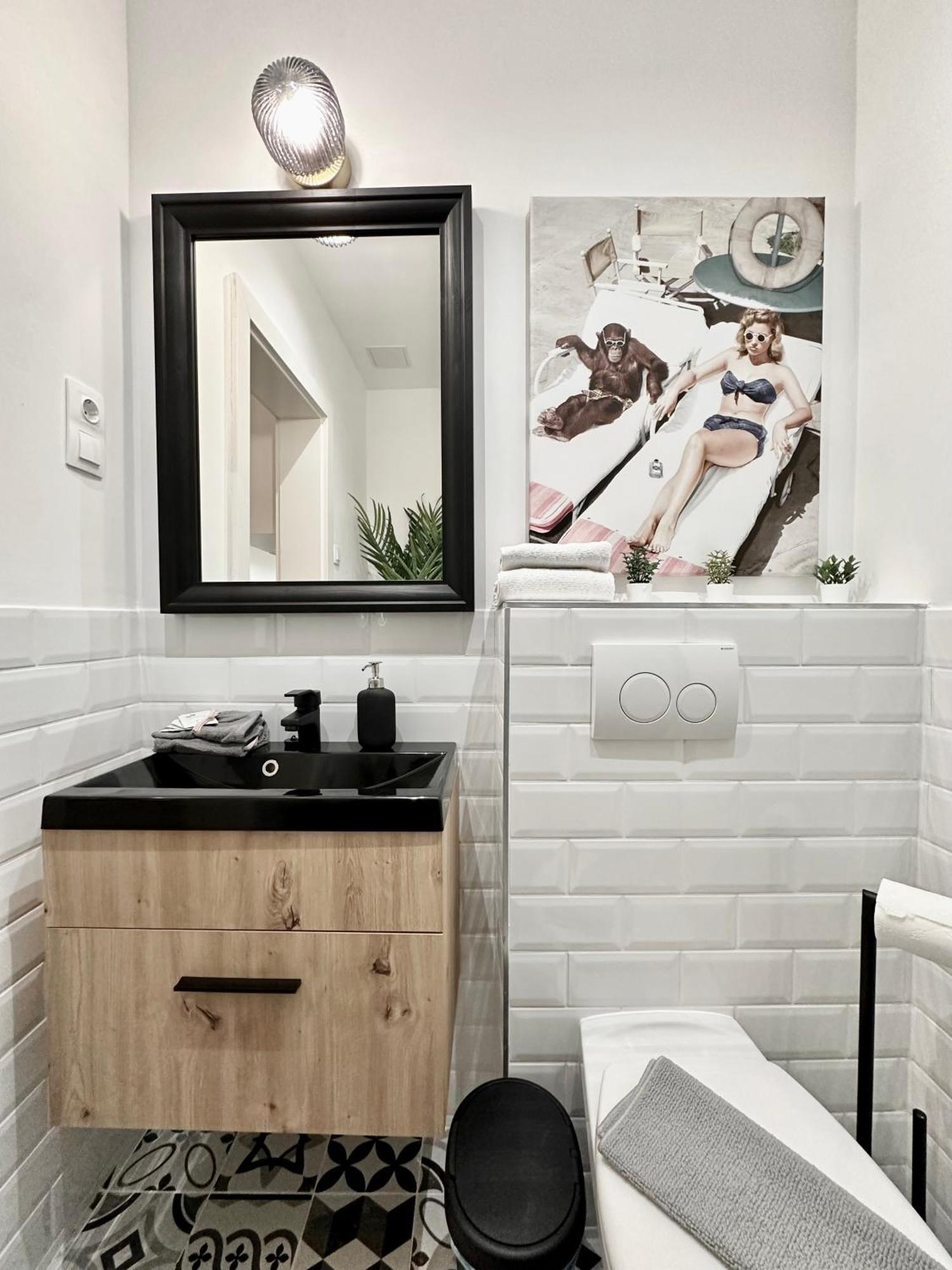 בודפשט Premium Apartment By Hi5- Brody Street מראה חיצוני תמונה